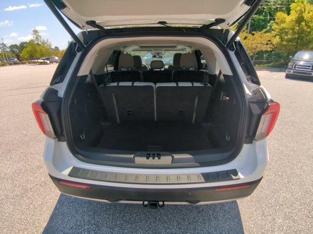 Certified 2025 Ford Explorer Active w/ Active Comfort Package AWD/4WD image 26
