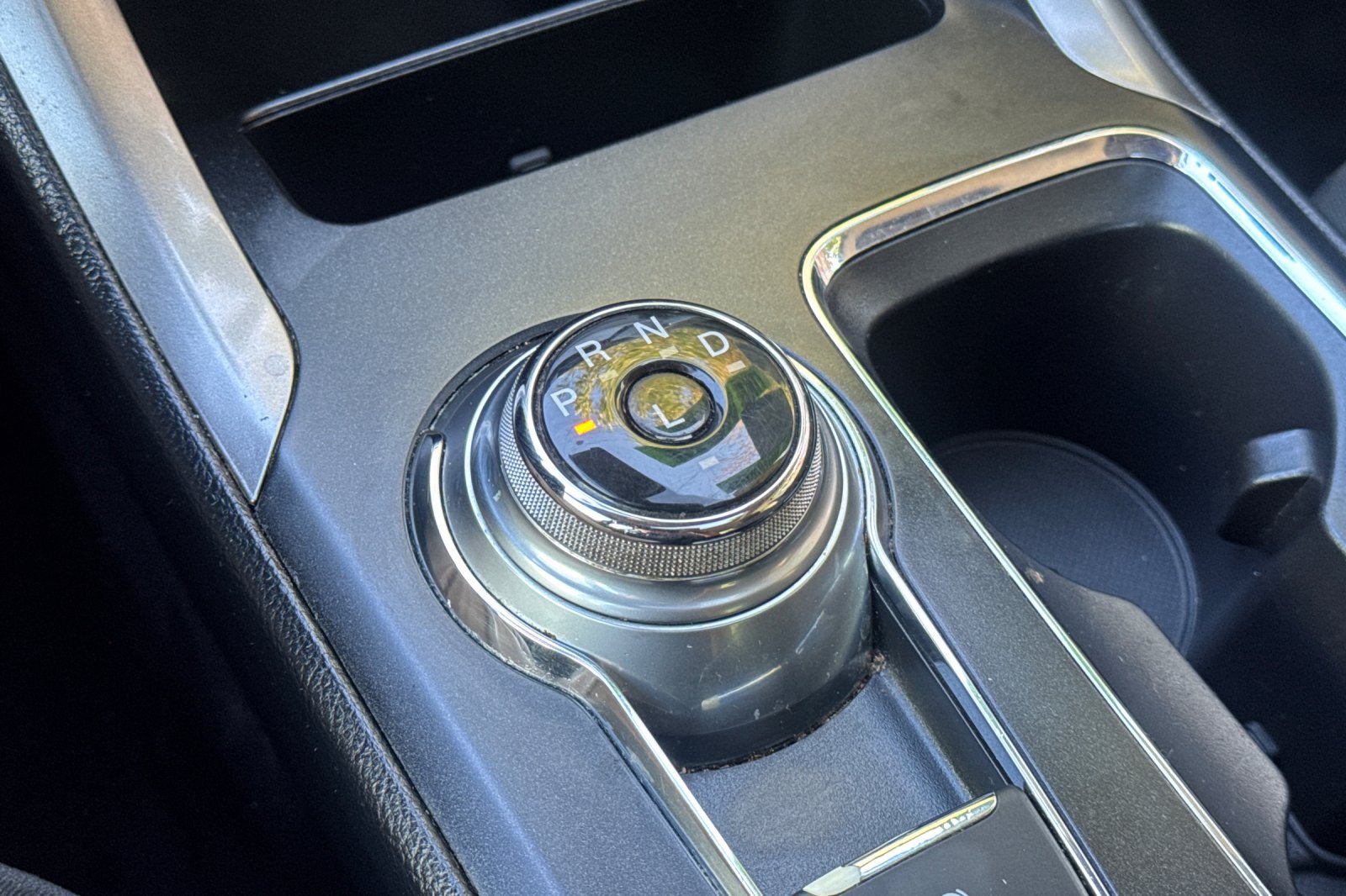 Certified 2019 Ford Fusion SE FWD image 19