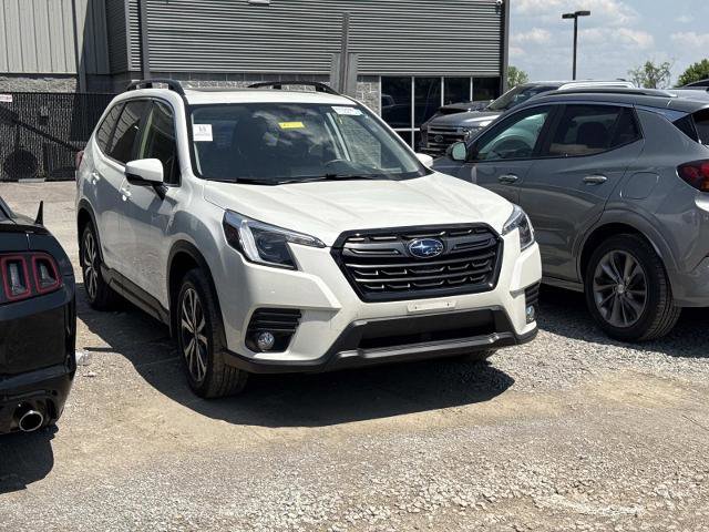 Used 2023 Subaru Forester Limited AWD/4WD image 3