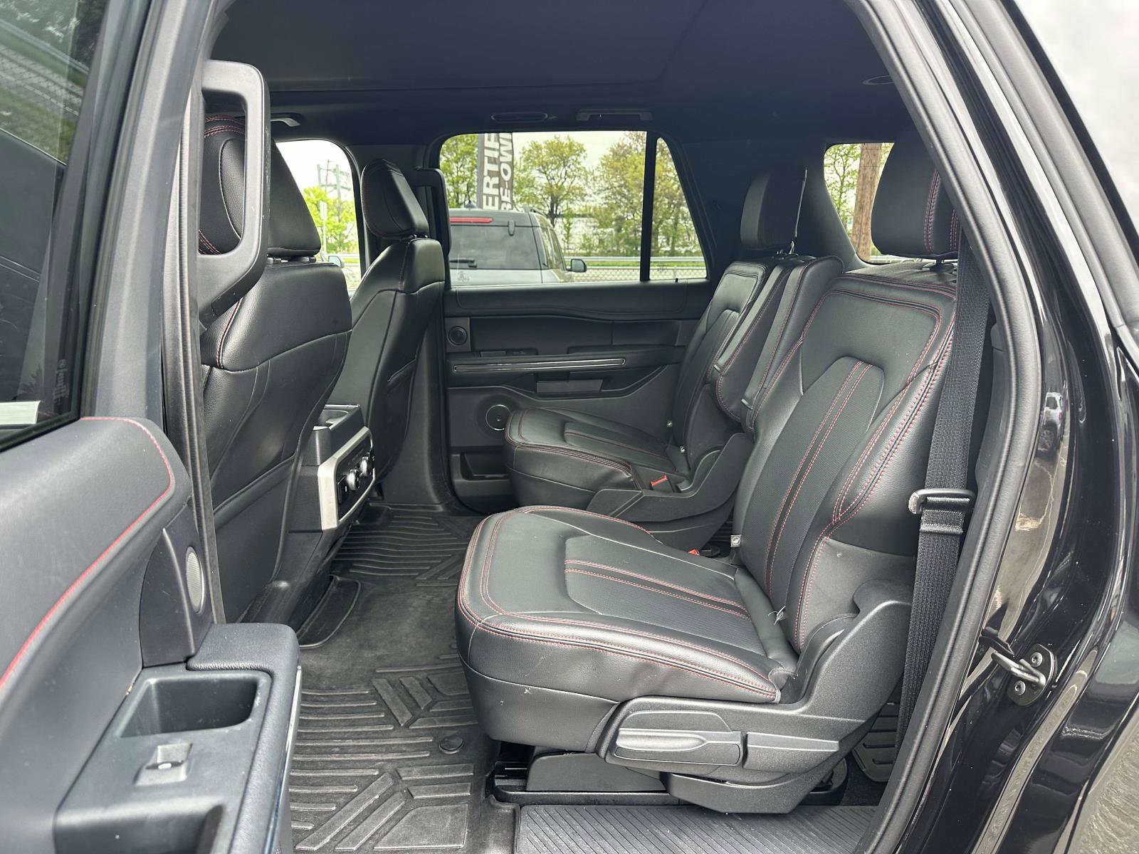 Certified 2022 Ford Expedition Max Limited AWD/4WD image 14