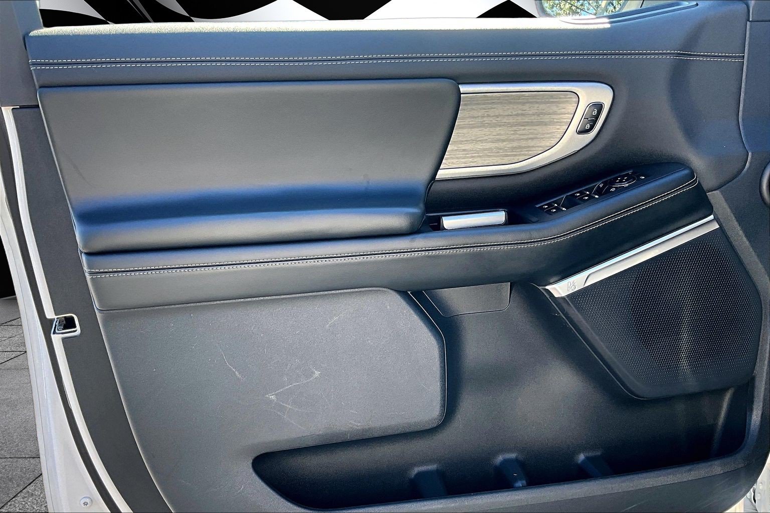 Certified 2025 Ford Expedition Max Platinum AWD/4WD image 17