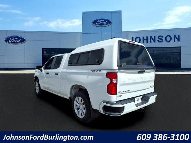 Used 2020 Chevrolet Silverado 1500 Custom w/ Custom Value Package AWD/4WD image 5