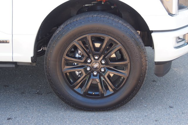 Certified 2025 Ford F150 Platinum w/ Equipment Group 702A High AWD/4WD image 10