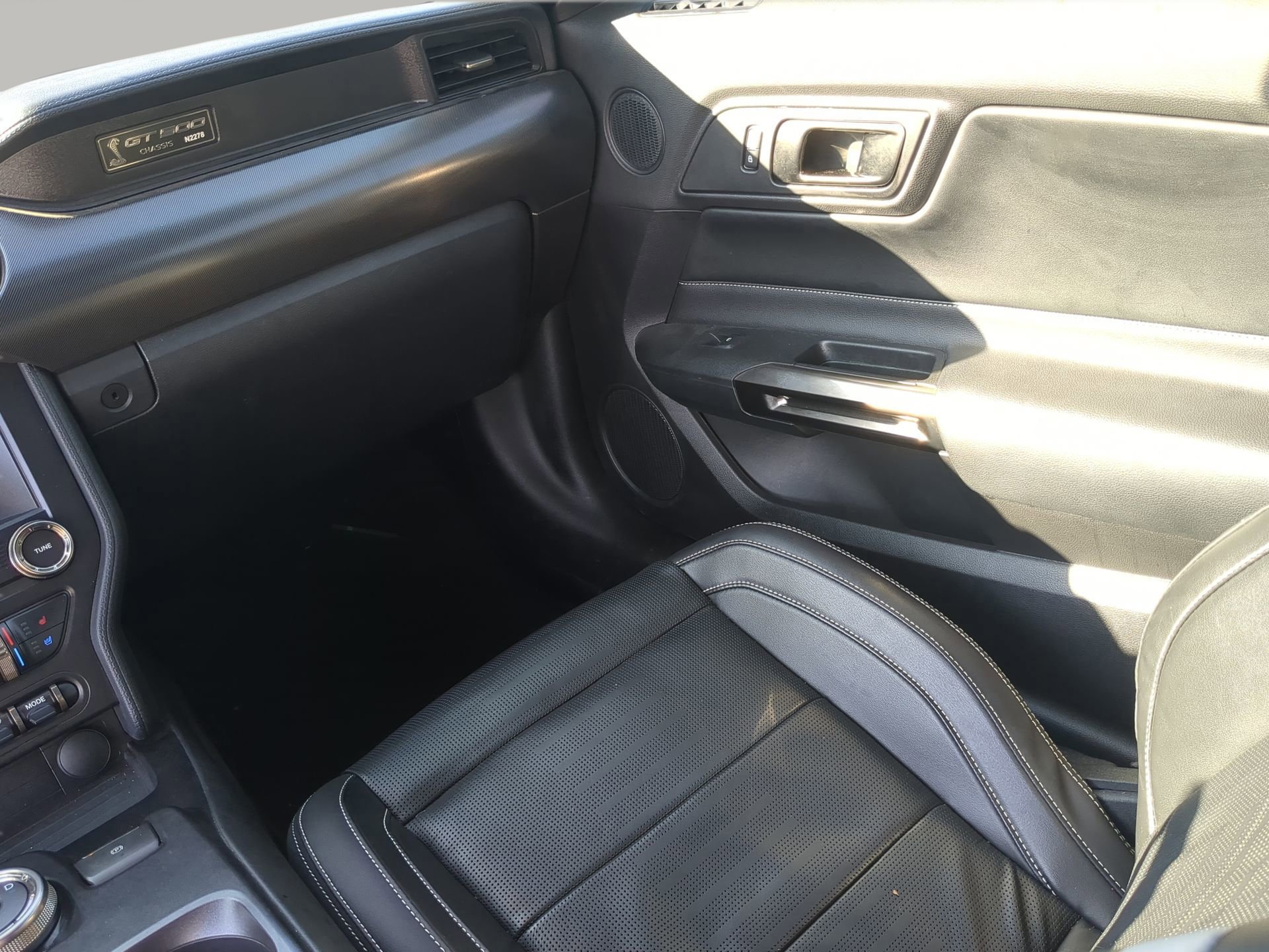 Certified 2022 Ford Mustang Shelby GT500 w/ Technology Package image 43