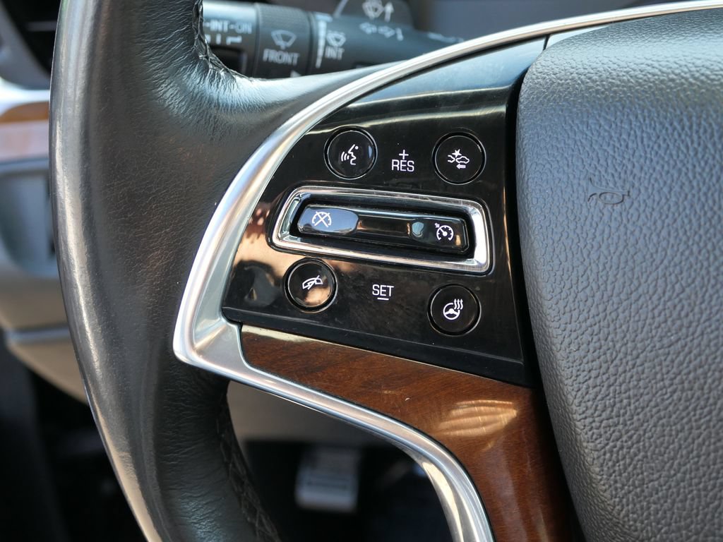 Used 2019 Cadillac Escalade Luxury RWD image 17