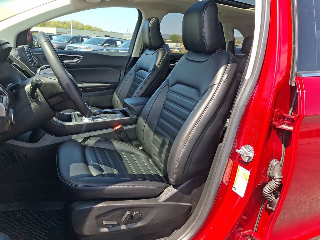 Certified 2023 Ford Edge SEL w/ Convenience Package AWD/4WD image 13