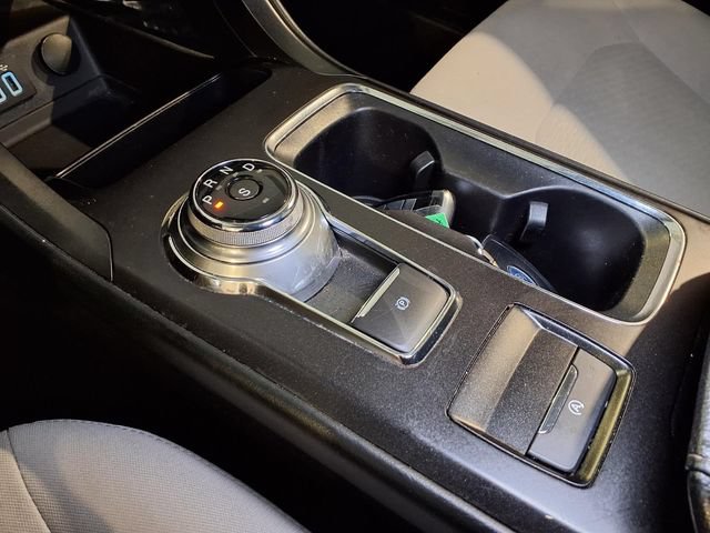 Certified 2019 Ford Fusion SE w/ Equipment Group 151A FWD image 11