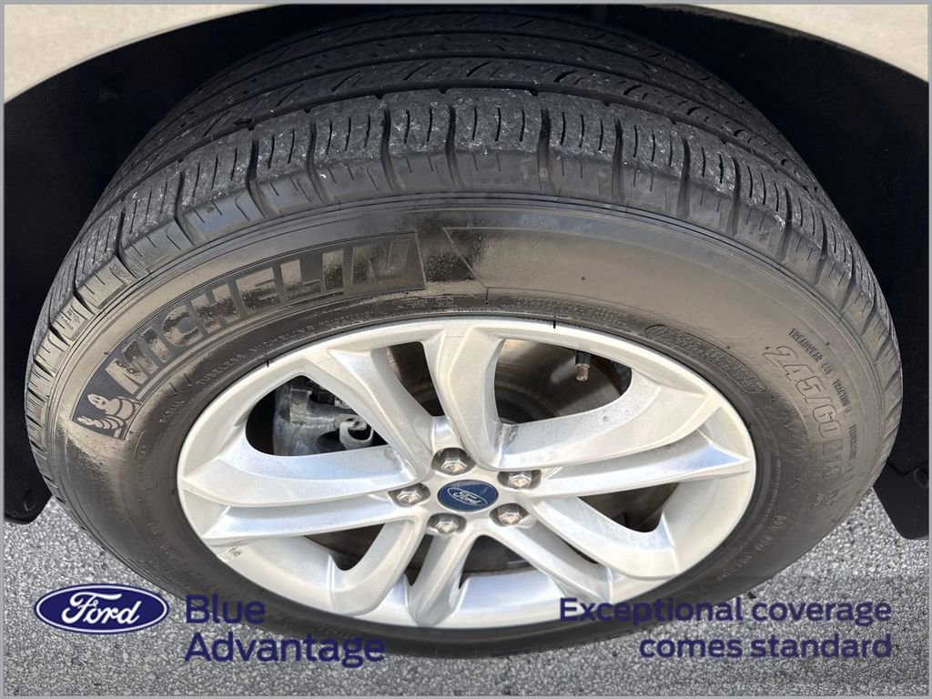 Certified 2020 Ford Edge SEL image 12