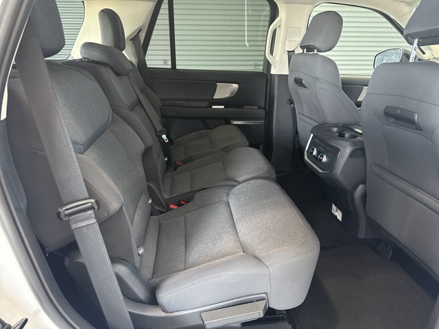 Certified 2025 Ford Expedition Active AWD/4WD image 16