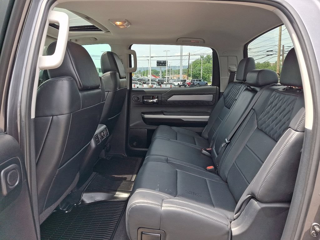 Used 2018 Toyota Tundra Platinum AWD/4WD image 10