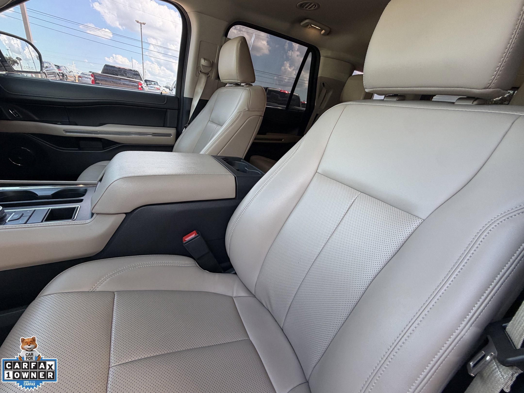 Certified 2023 Ford Expedition XLT RWD image 24