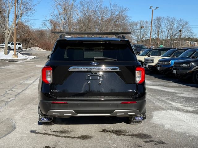 Certified 2022 Ford Explorer XLT w/ Equipment Group 202A image 26