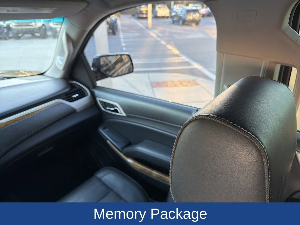 Used 2017 GMC Yukon XL Denali w/ Open Road Package image 21