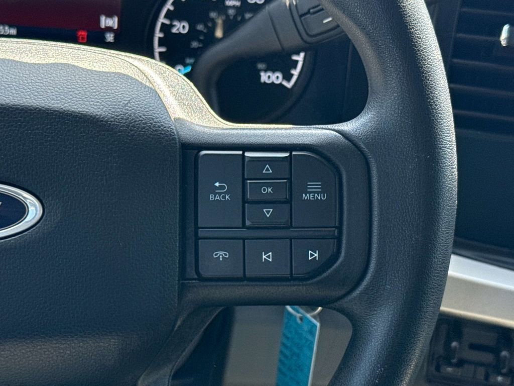 Certified 2025 Ford F250 XLT w/ FX4 Off-Road Package AWD/4WD image 15