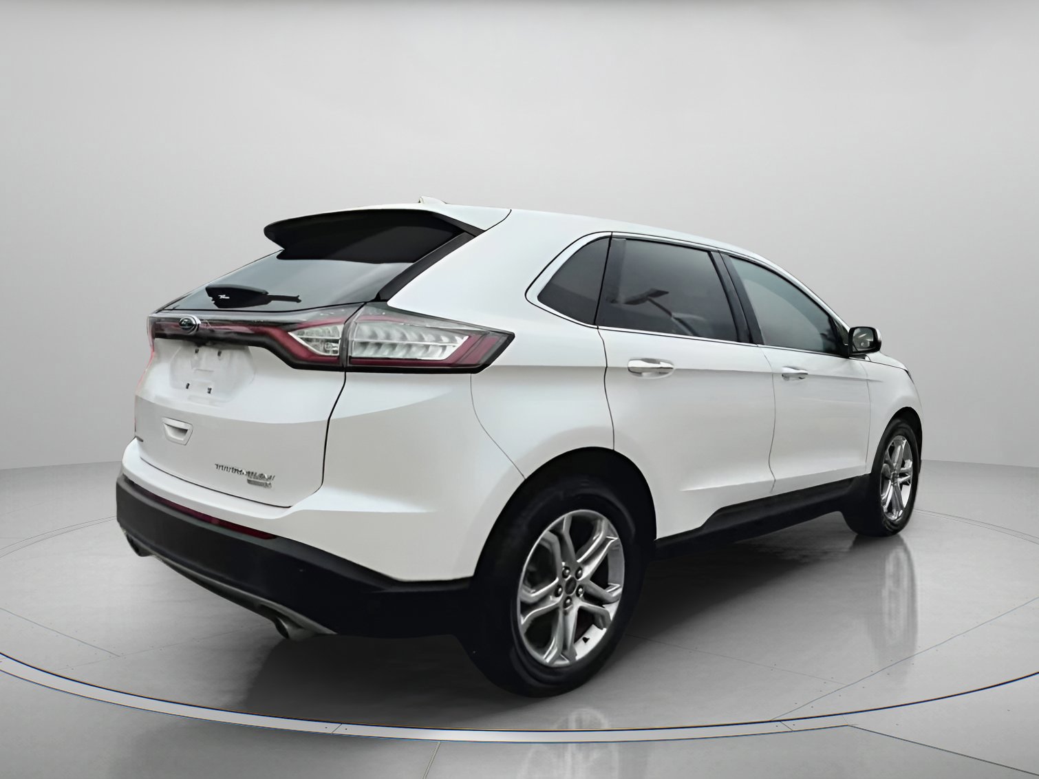 Certified 2018 Ford Edge Titanium w/ Ford Safe & Smart Package image 20