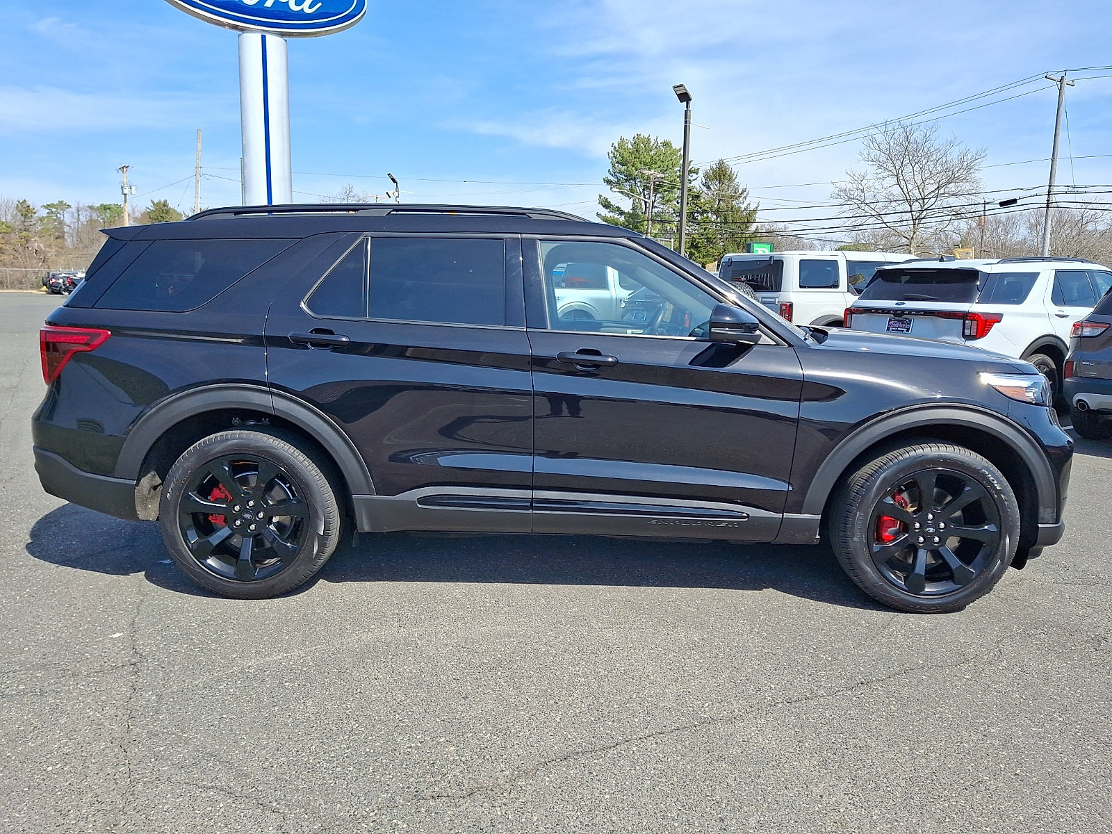 Certified 2023 Ford Explorer ST w/ Equipment Group 401A AWD/4WD image 12