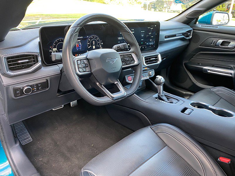 Certified 2026 Ford Mustang Premium RWD image 20
