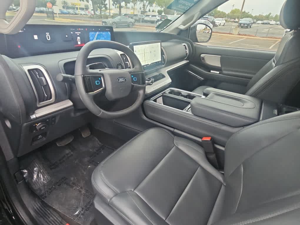Certified 2026 Ford Expedition Active AWD/4WD image 15
