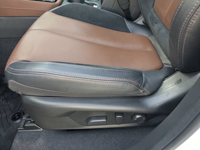 Used 2025 Subaru Forester Touring w/ Popular Package - Touring AWD/4WD image 21