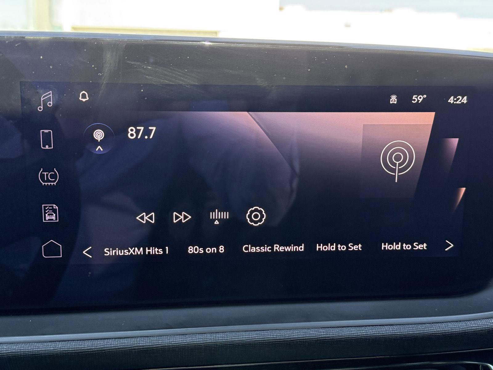 Used 2025 Buick Envista Sport Touring w/ Experience Buick Package image 19