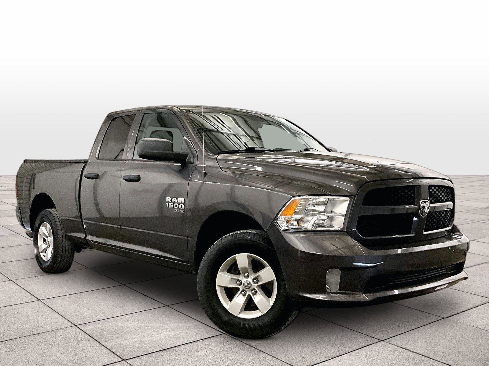 Used 2019 RAM 1500 Express AWD/4WD image 2