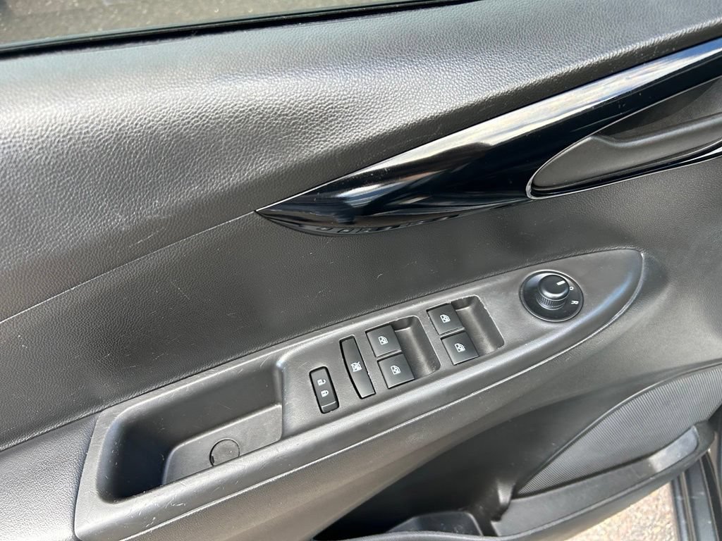 Used 2020 Chevrolet Spark LT FWD image 14