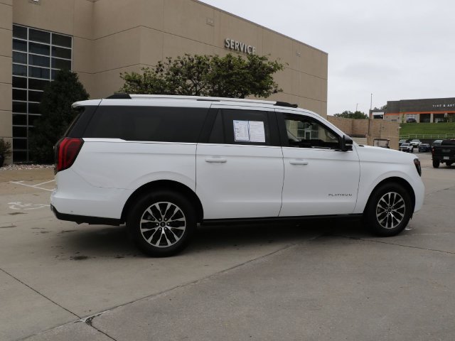 Certified 2025 Ford Expedition Max Platinum AWD/4WD image 7