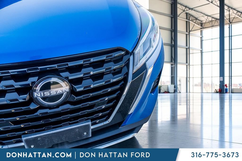 Used 2022 Nissan Kicks S FWD image 31