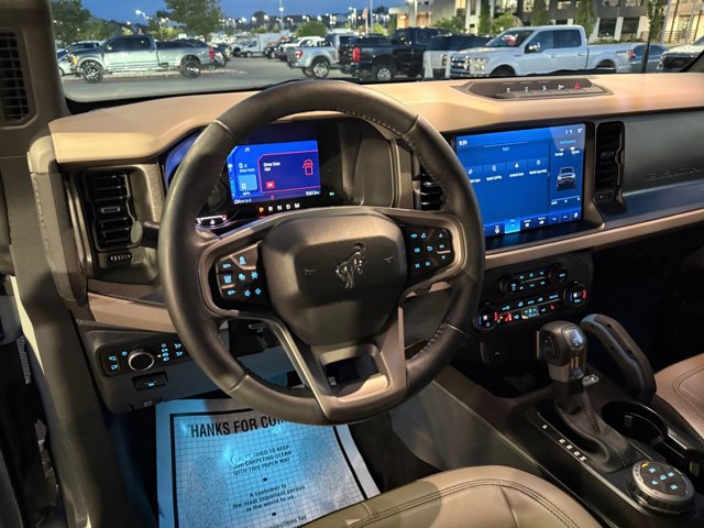 Certified 2024 Ford Bronco Wildtrak AWD/4WD image 9