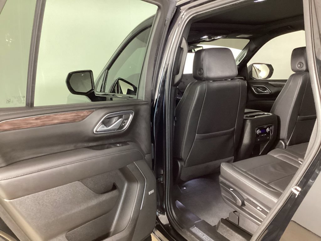 Used 2024 Chevrolet Tahoe Z71 AWD/4WD image 28