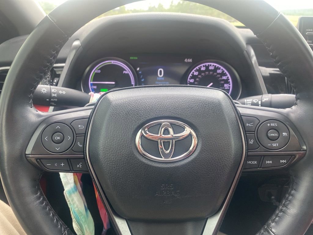 Used 2023 Toyota Camry XSE w/ Cold Weather Package FWD image 15