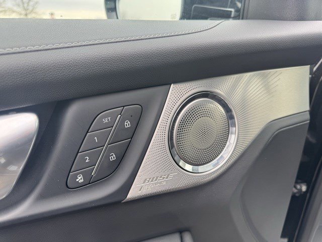 Used 2025 Buick Enclave Avenir w/ Trailering Package, 5000 lbs. image 11