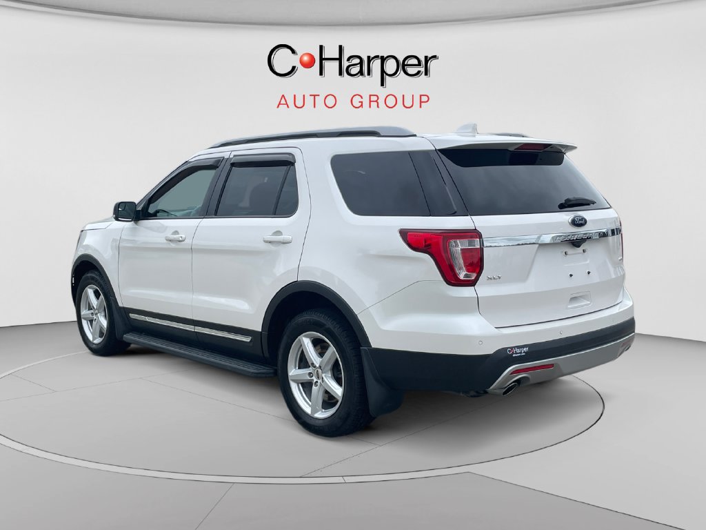 Certified 2017 Ford Explorer XLT w/ Equipment Group 202A AWD/4WD image 5