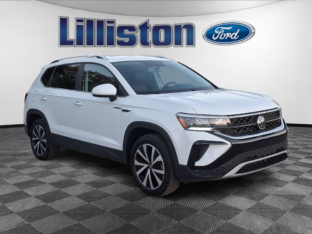 Used 2022 Volkswagen Taos SE AWD/4WD image 3