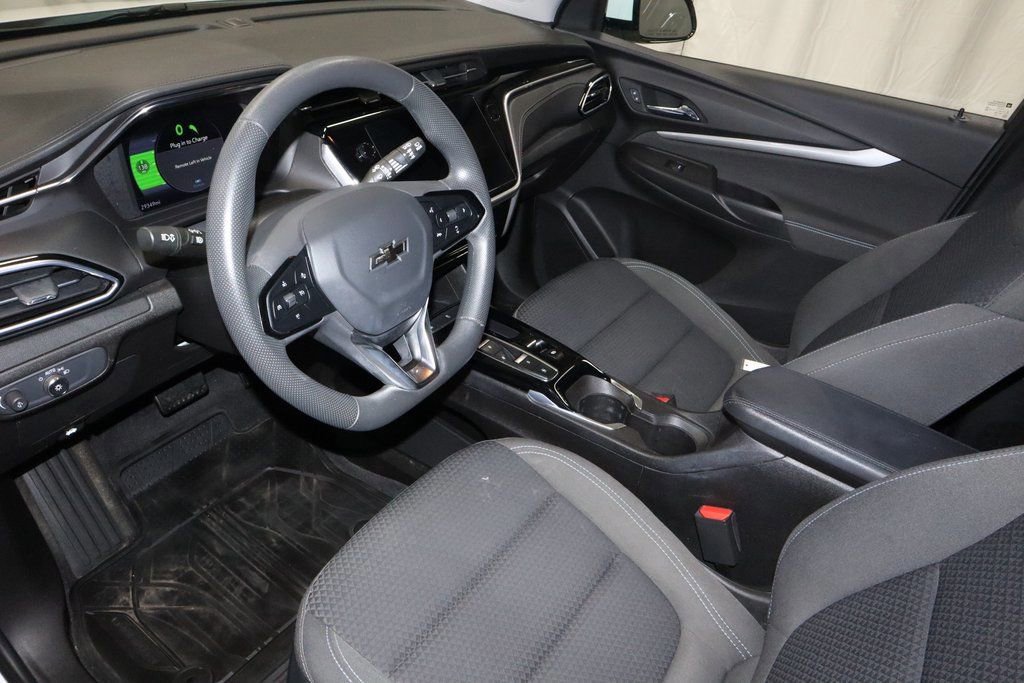 Used 2022 Chevrolet Bolt EUV LT w/ Driver Confidence Package image 24