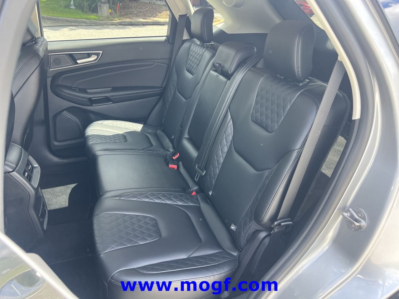 Certified 2024 Ford Edge Titanium AWD/4WD image 19