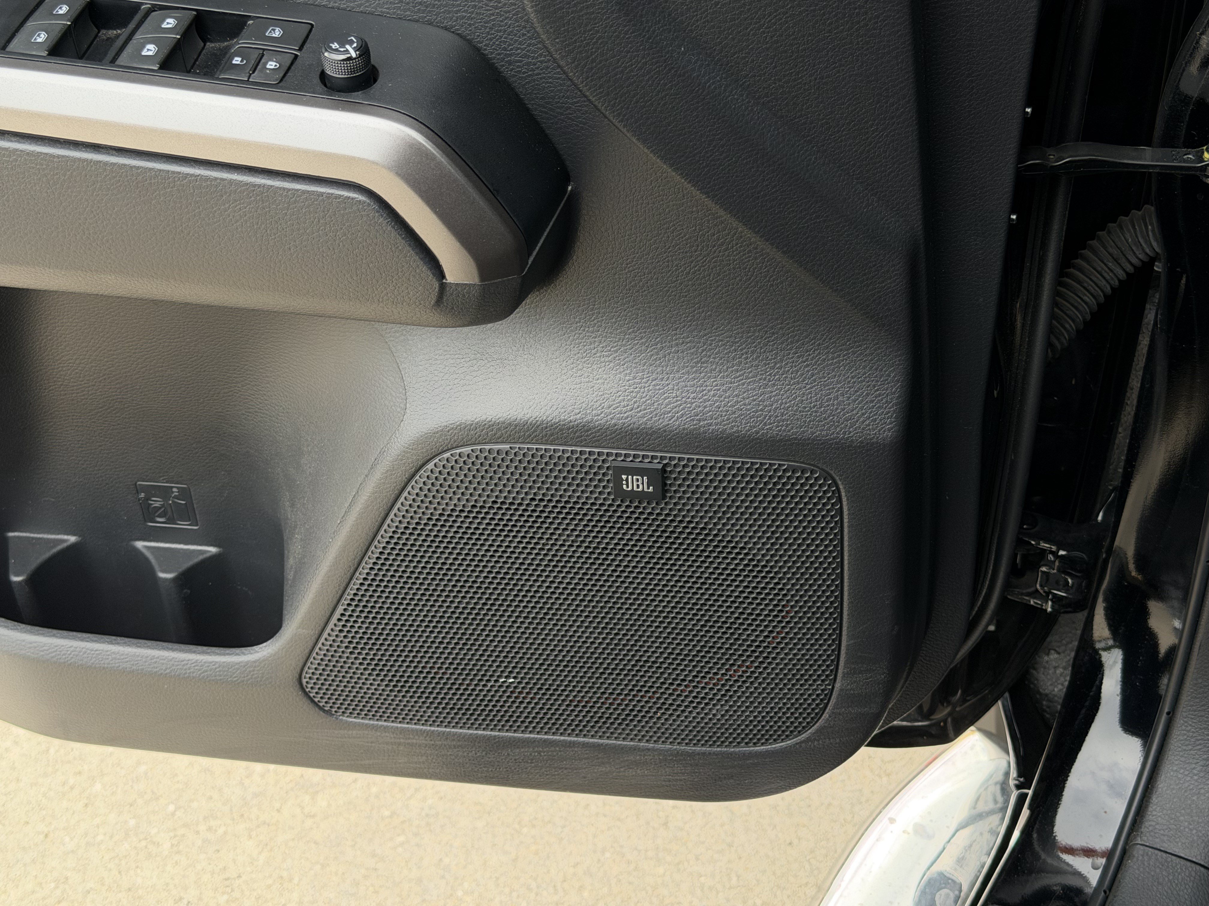 Used 2023 Toyota Tacoma Limited RWD image 25