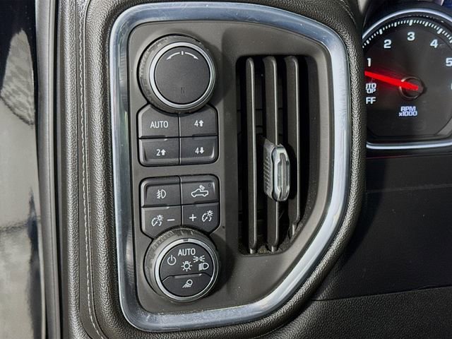 Used 2019 Chevrolet Silverado 1500 High Country image 12