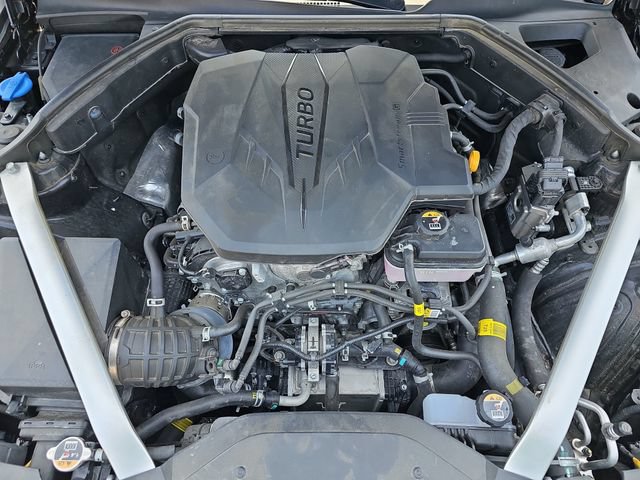 Used 2025 Genesis G70 2.5T AWD/4WD image 33