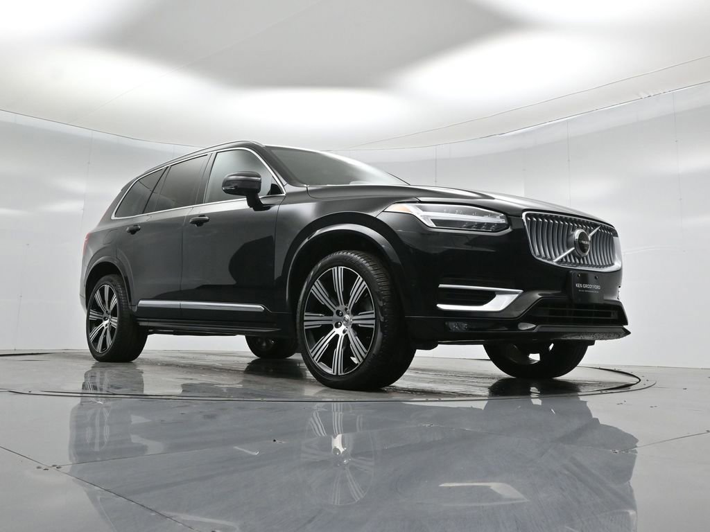 Used 2023 Volvo XC90 B6 Ultimate w/ Protection Package Premier image 5