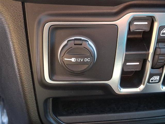 Used 2020 Jeep Gladiator Sport AWD/4WD image 25