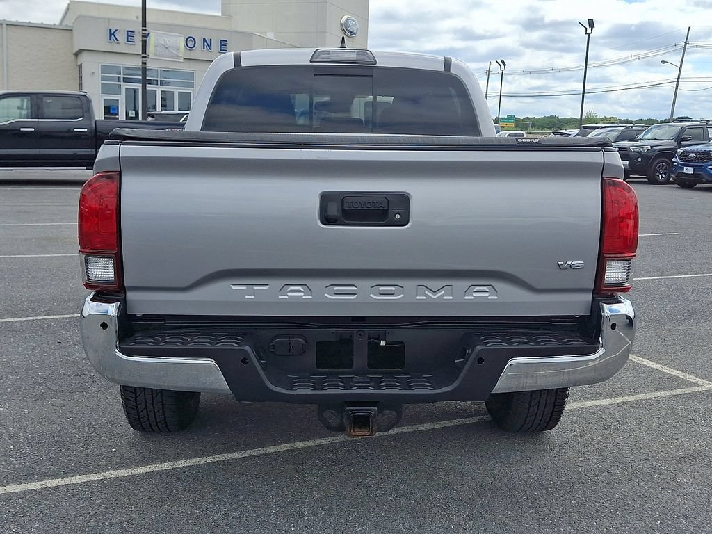 Used 2019 Toyota Tacoma TRD Off-Road AWD/4WD image 5