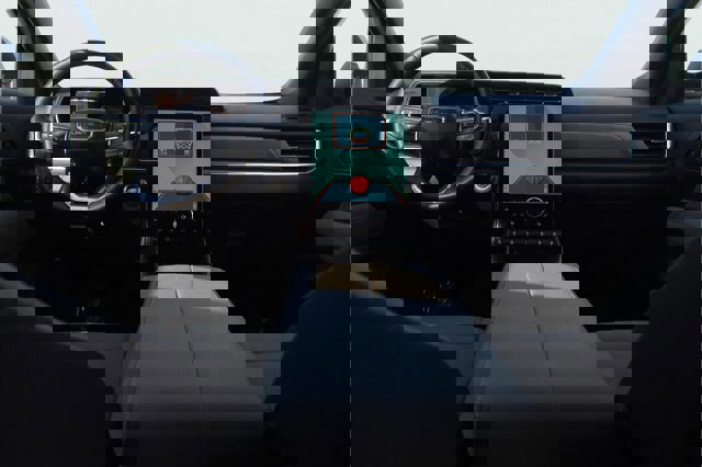 Used 2025 GMC Terrain Elevation w/ Black Edition image 9