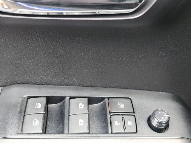 Used 2022 Toyota Tacoma TRD Sport AWD/4WD image 30