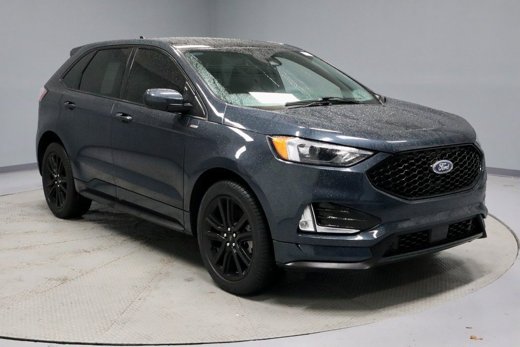 Certified 2024 Ford Edge ST-Line image 1