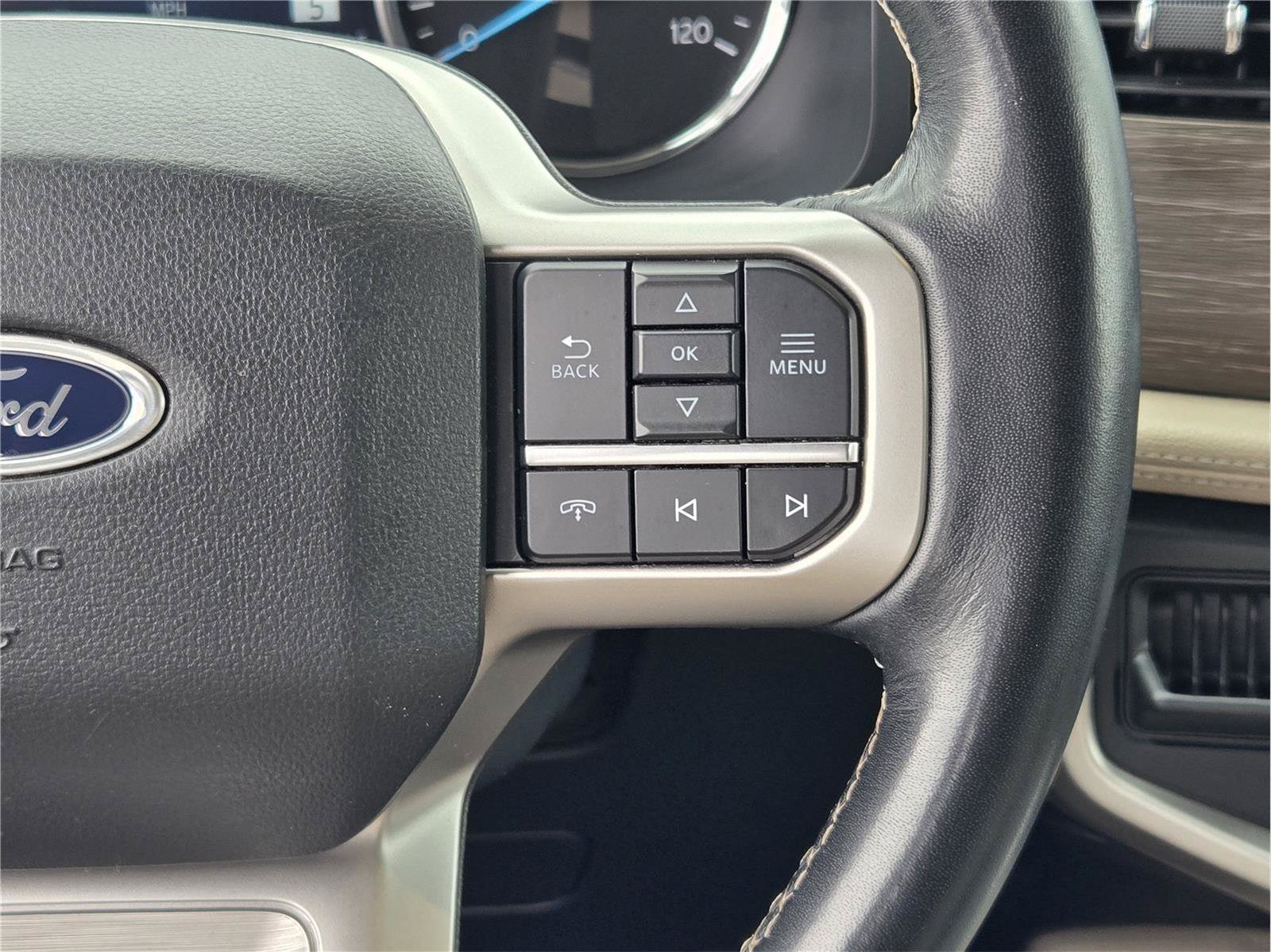 Certified 2024 Ford Expedition Limited AWD/4WD image 27