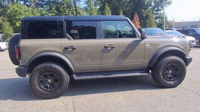 Certified 2025 Ford Bronco Outer Banks w/ Sasquatch Package AWD/4WD image 8