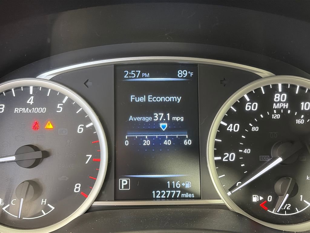 Used 2017 Nissan Sentra SV FWD image 15