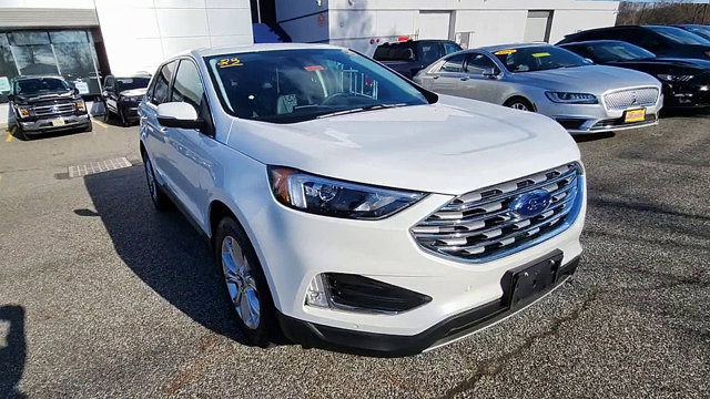 Certified 2023 Ford Edge Titanium AWD/4WD image 2