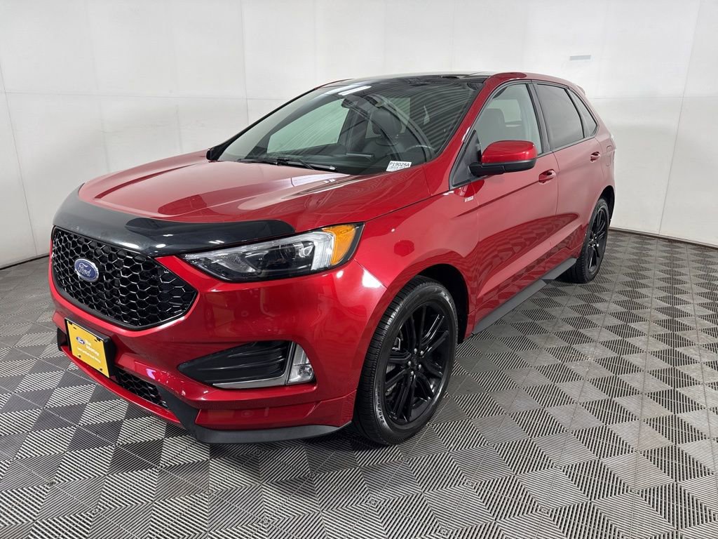 Certified 2023 Ford Edge ST-Line AWD/4WD image 5